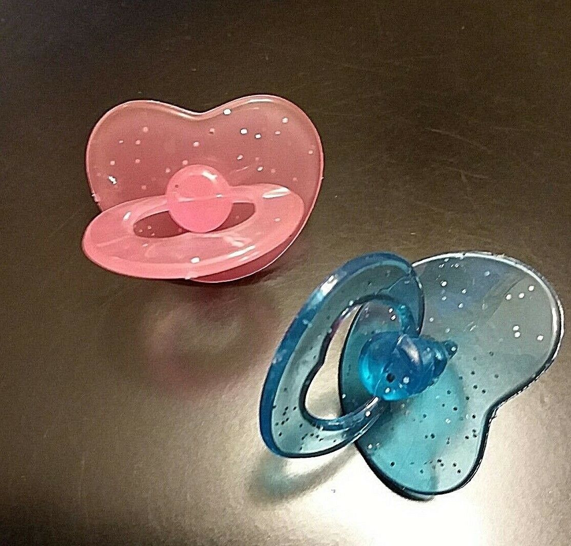 2 Cute Pacifiers    Fits Great On Baby Alive Lil Sips Baby   And Wet N Wiggles